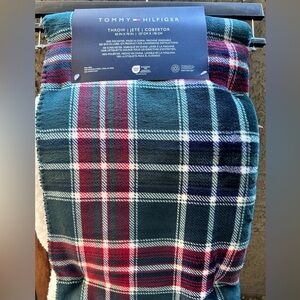 Tommy Hilfiger Red Sherpa & Velvet Plush Throw 50" X 70"